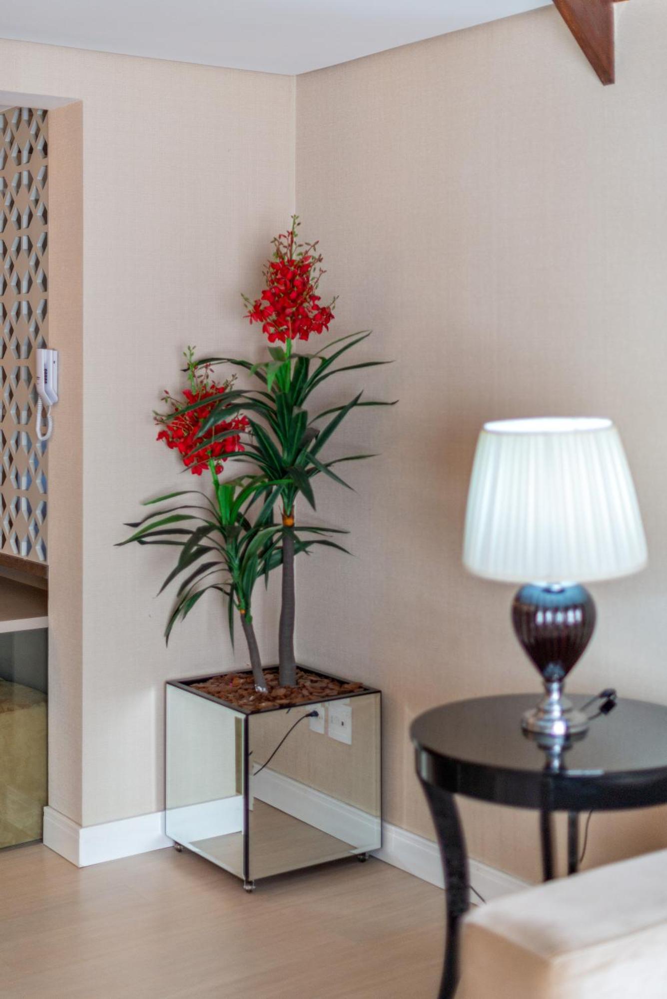 Luxuoso Apartamento Central Para 10 Pessoas Gramado Kültér fotó