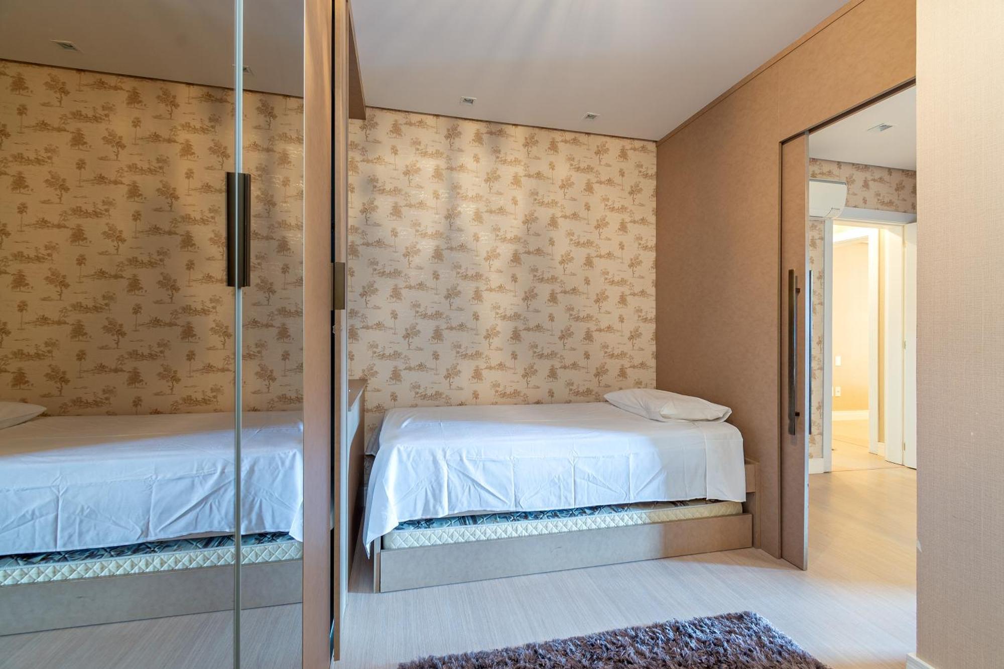 Luxuoso Apartamento Central Para 10 Pessoas Gramado Kültér fotó